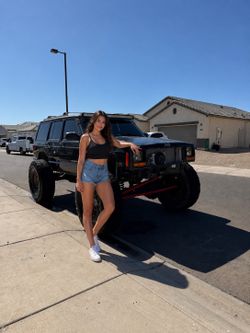 2000 Jeep Cherokee