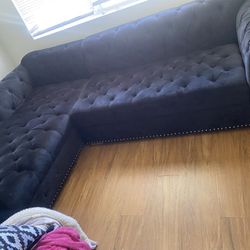 2 Piece Black Sofa Set 