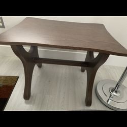 Mesita- Ver Medidas ( Favor Ver Mis Otros Artículos) Gracias 