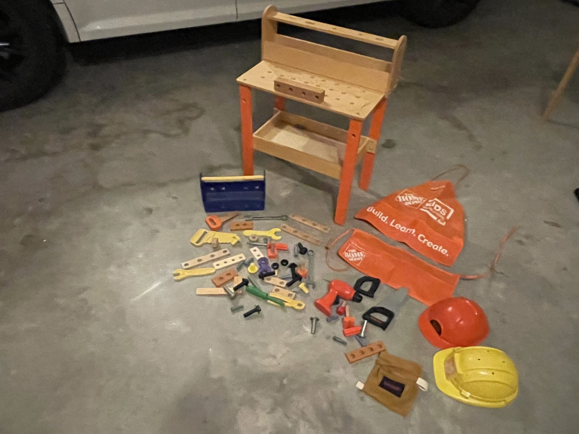 Kids Wood Tool Bench