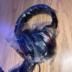 Scarlett Studio Headphones