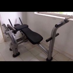 Life Fitness Signature Series Ab Crunch Bench Workout/Exercise Equipment