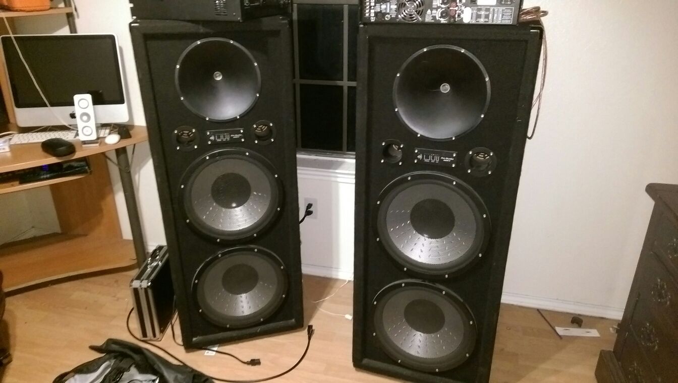 Pro-studio Mach II loudspeakers (pair) work great...