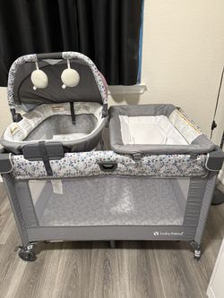 Graco Pack & Play Care Suite Playard