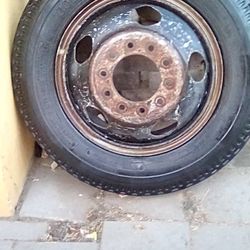 RV 7.50-20. TEN LUG