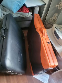 I have two fully functional massage tables