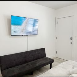 Futon Like New 