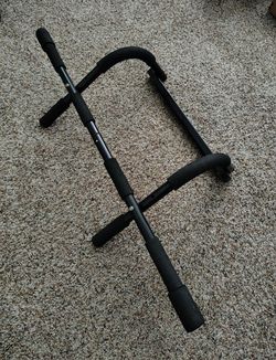 Pull up bar