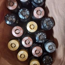 17 cans of TopChic HAIR COLOR 8.6 OZ