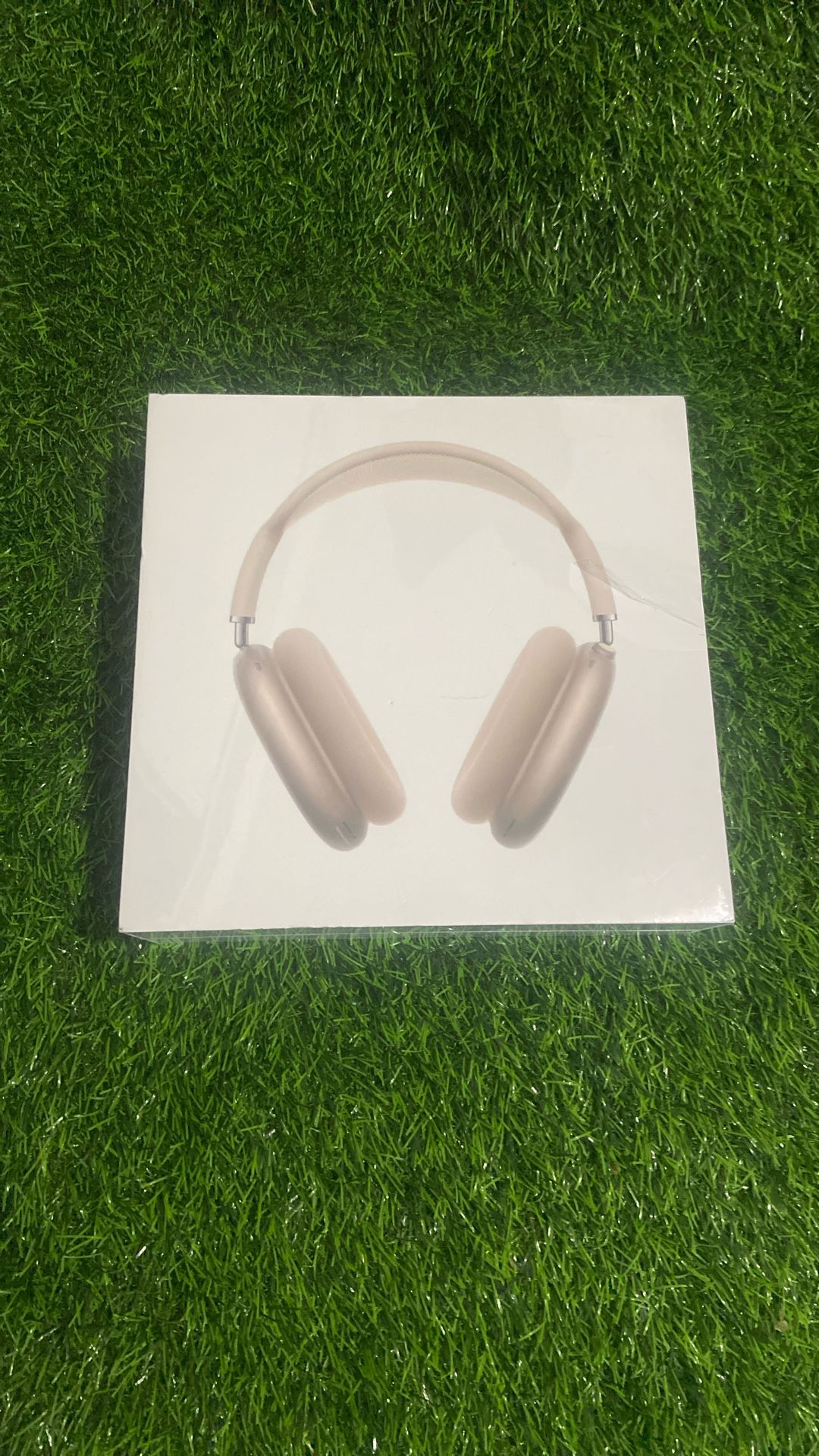 Apple AirPods Max – Starlight | Brand New | Factory Sealed
