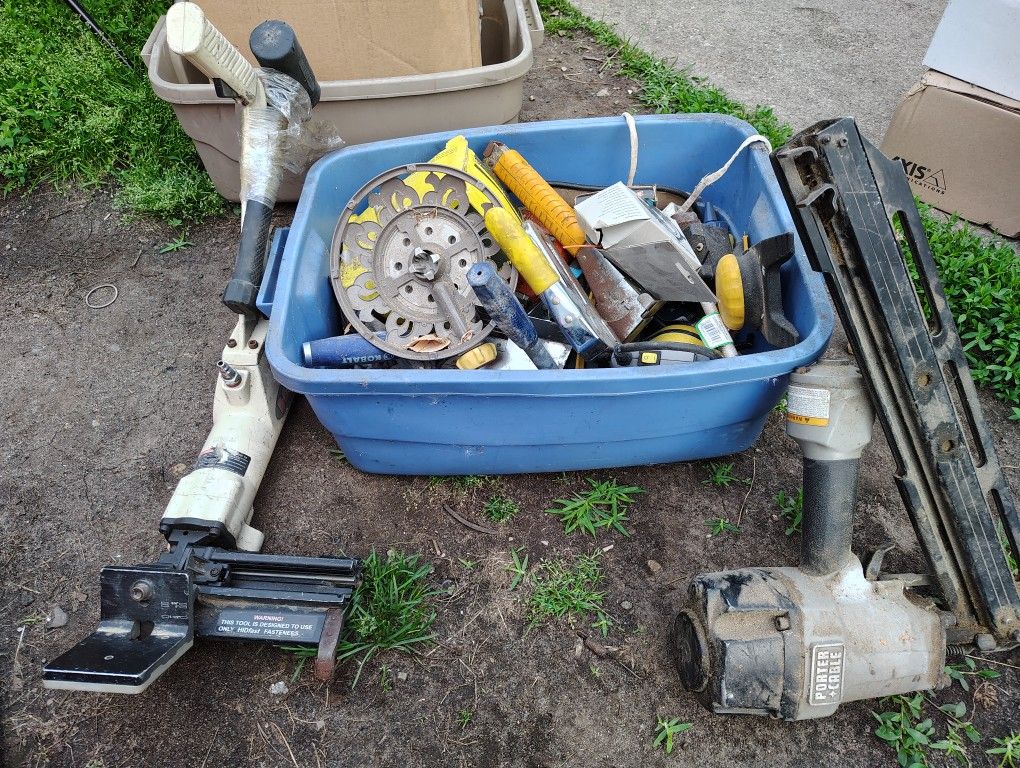 Air Nail Guns
