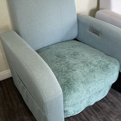 Reclining Chair 