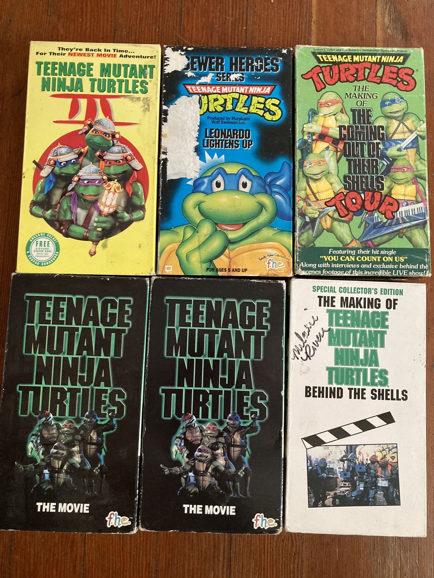 VHS Teenage Mutant Ninja Turtle package