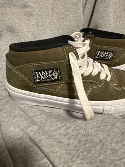 Vans Half Cab Size 8.5 WILLING TO NEGOTIATE PRICING AND UP FOR TRADES
