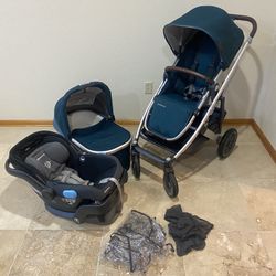 Uppababy V2 Stoller with car seat and bassinet Finn