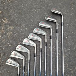 TaylorMade Tour Preferred Iron Set
