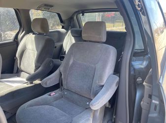 2005 Toyota Sienna