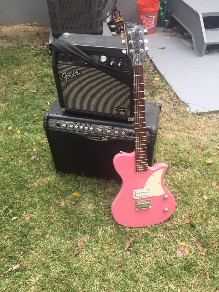 Guitar And  amplifier Fender &line6