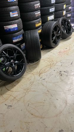 C8 corvette wheels