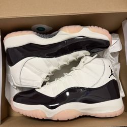 Jordan 11 “Neapolitan” W