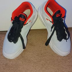 Jordan Max Aura 3 - White - Size 6.5 Mens