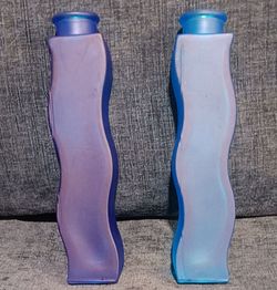 IKEA GLASS VASES SET OF TWO. DARK BLUE AND LIGHT BLUE.