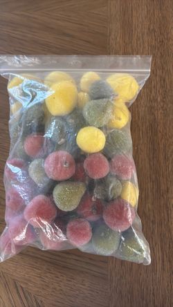 Mixed Fruit-Shaped Miniature Decorative Pieces
