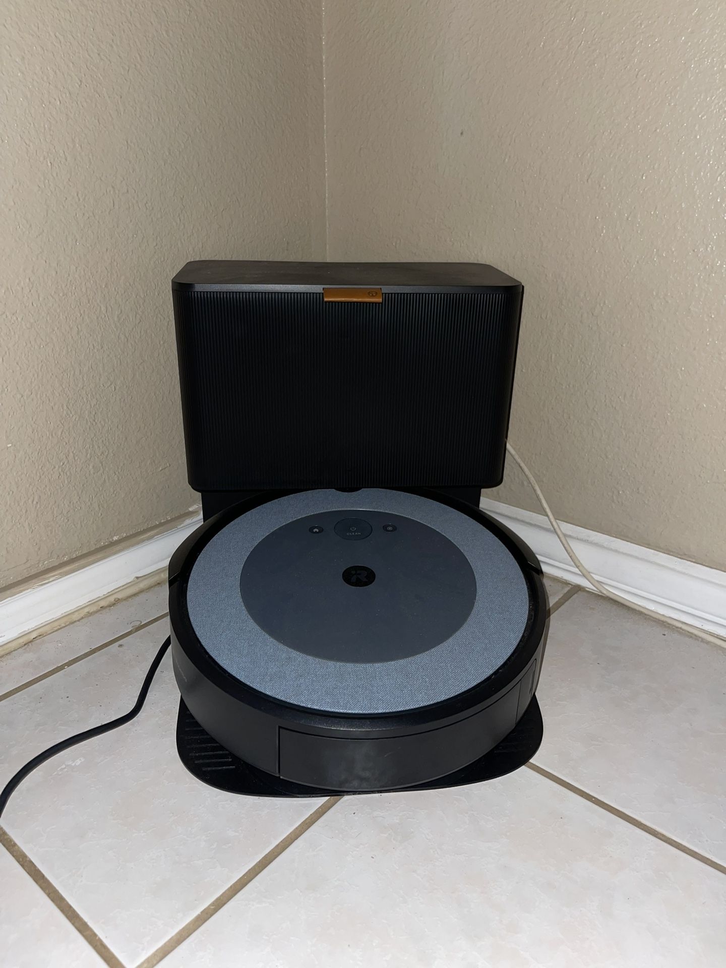 iRobot Roomba i5+