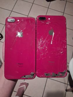 iPhone 8 - FOR PARTS 2 phones