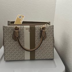 MK Purse
