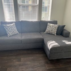 Living Spaces Araceli II Pewter Grey Black Fabric 107" 2 Piece Modular Sectional with Chaise