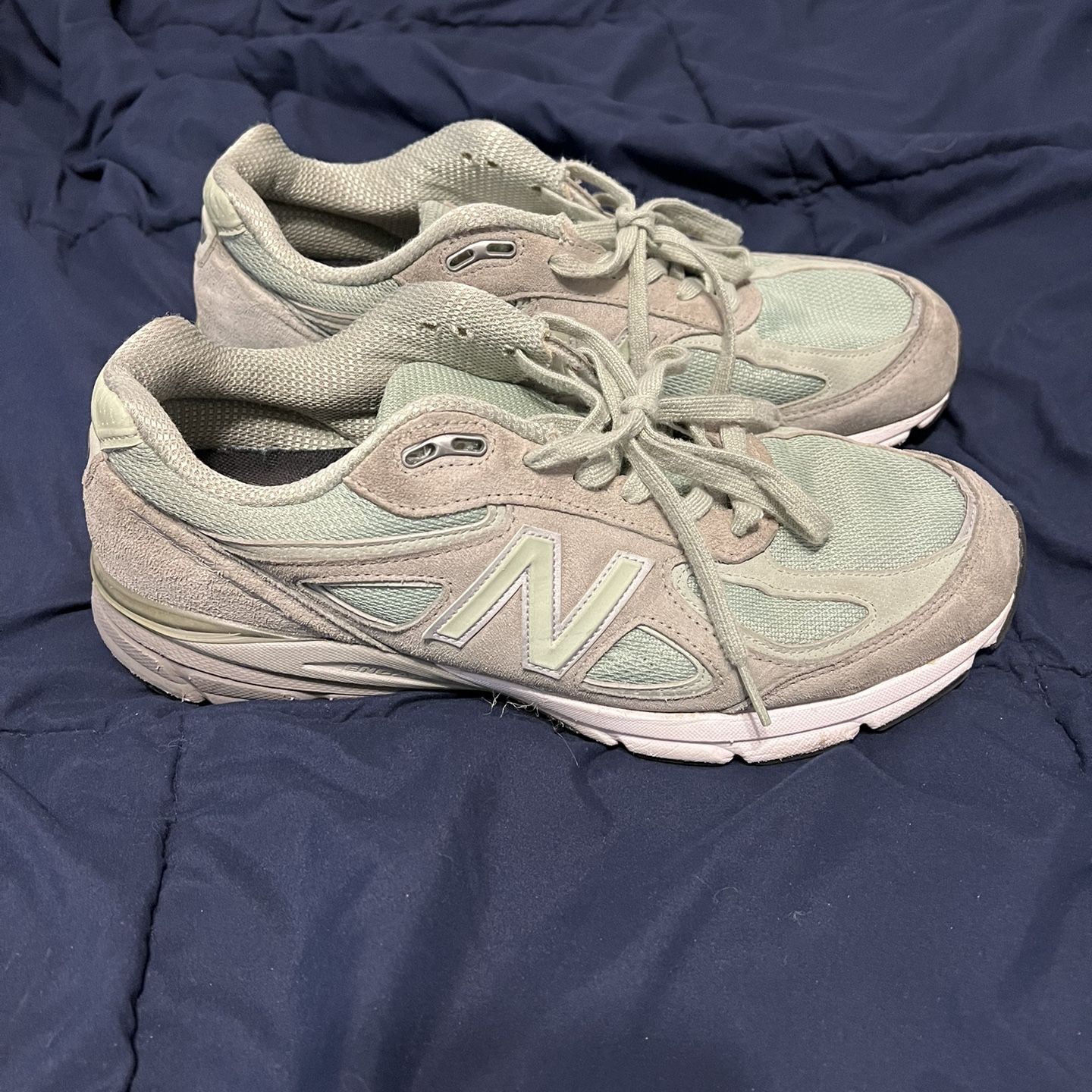 New Balance 990v4 Mint Green for Sale in Seattle, WA - OfferUp