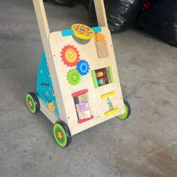 Children’s Push-to-Walk Learning Toy