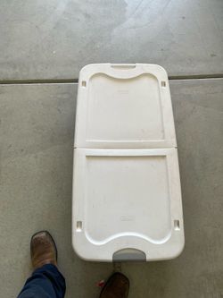 Rolling under bed storage bin
