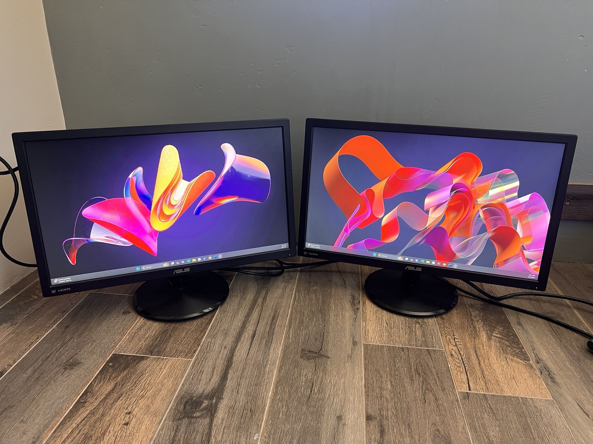 Dual Asus VP228 Widescreen Full HD Gaming Monitor Set
