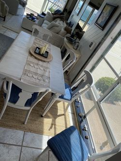 Ethan Allen White Dining Table With 8 Chairs 