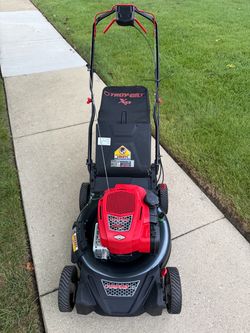 Troy Bilt XP Self Propelled Lawm Mower