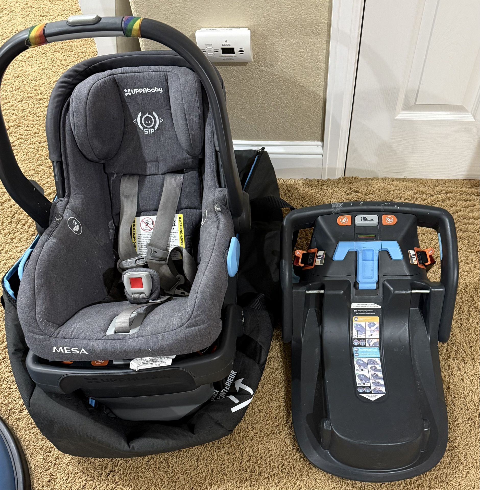 Uppababy Mesa Car Seat, Travel Bag, And 2 Bases