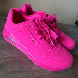 Women Skechers