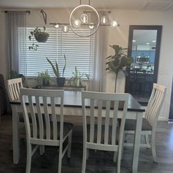 Dinning Table 