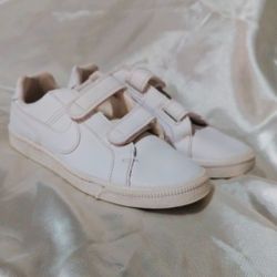 Nike Court Royale Unisex Youth Shoes 