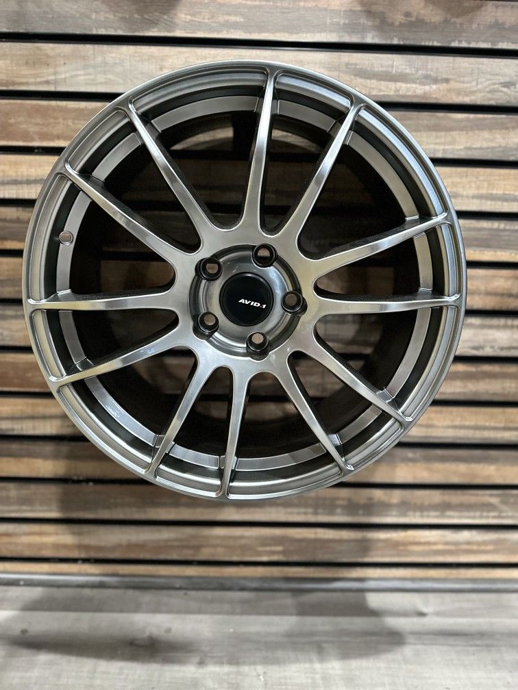 AVID WHEELS AV20 HYPER BLACK 5X114.3 18X8.5