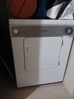 Selling Whirpool Dryer