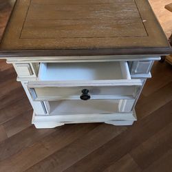 Coffee Table Like New 