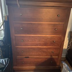5 Pc Bedroom Set Queen Bed