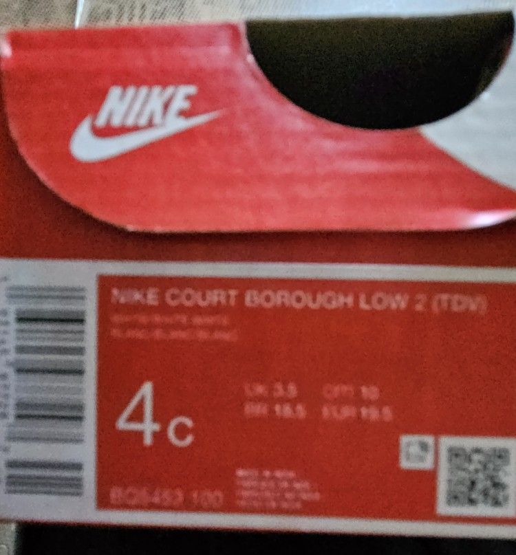Nike Low