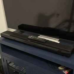 Bose Sound Bar And Woofer