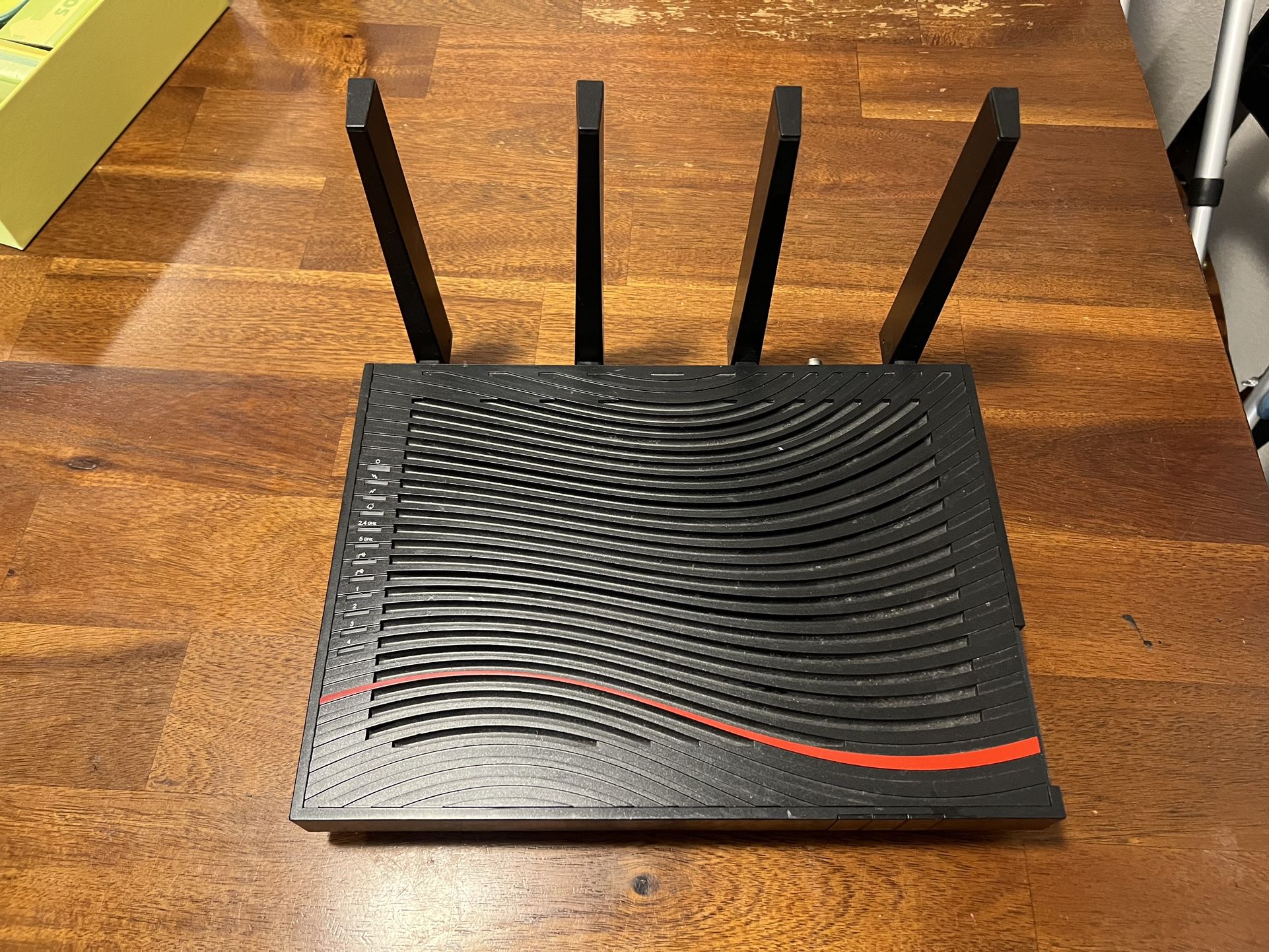 Combo 2 in 1 WiFi/router (Netgear Nighthawk c7800)