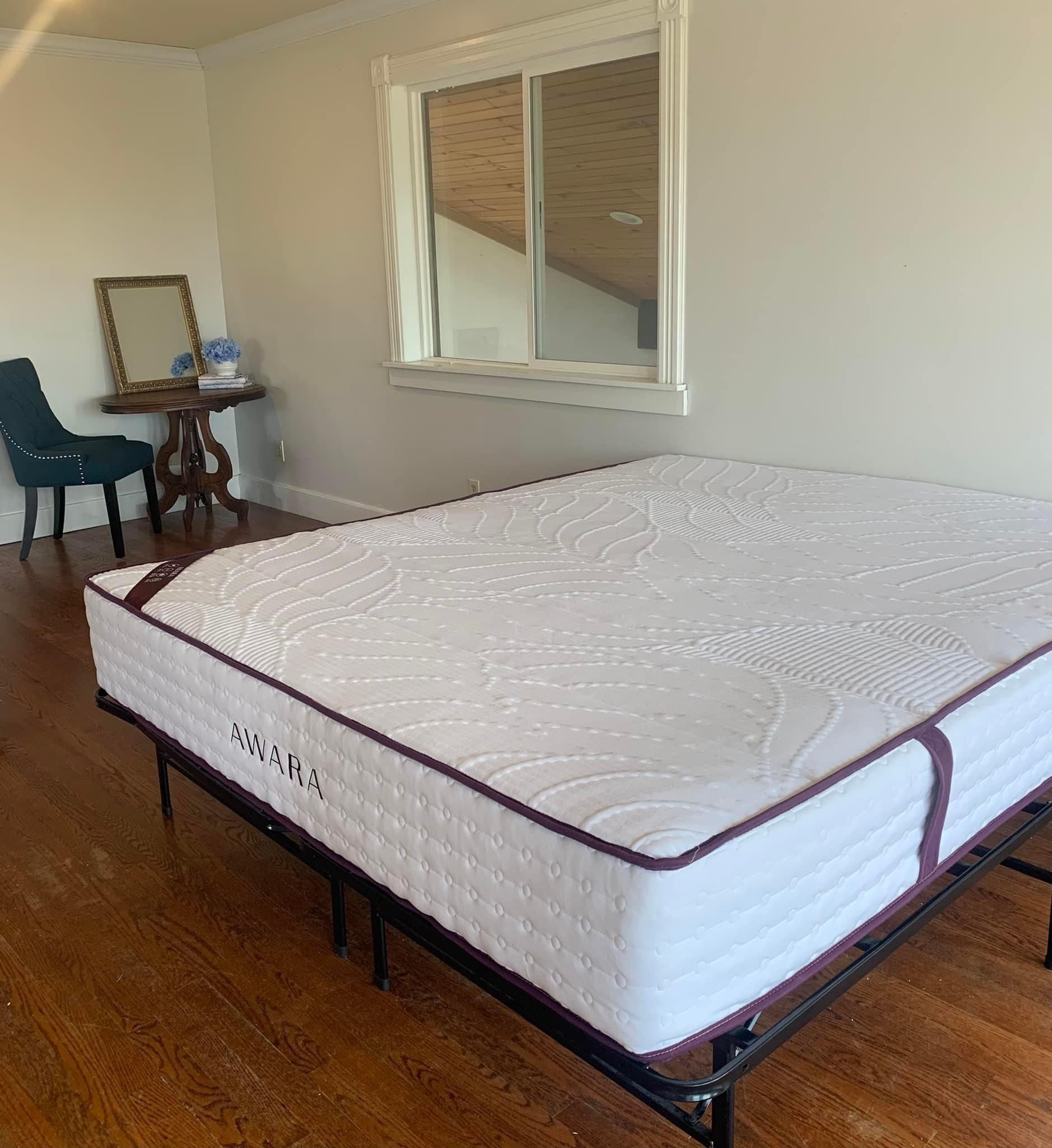 🛏️ KING organic Hybrid Mattress Like New