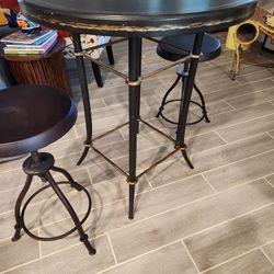 Metal Table And 2 Chairs 